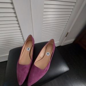 Women shoes  size 9,purple.